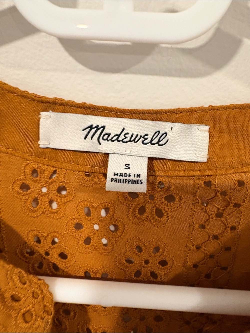 Madewell 100% Cotton Eyelet Peasant Blouse | Golden Ochre | Small - Picture 4 of 6
